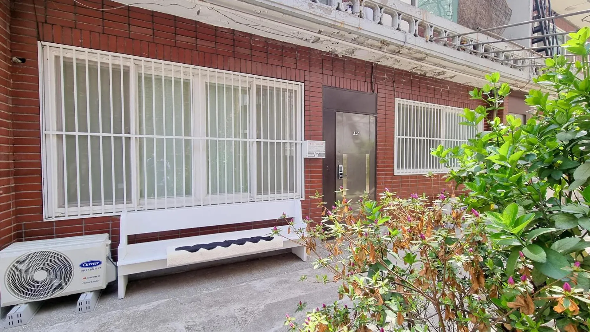 Guest house July & August, Hongdae, 3Min To Hapjeong Stn, 7 Guests Hotel Seoul