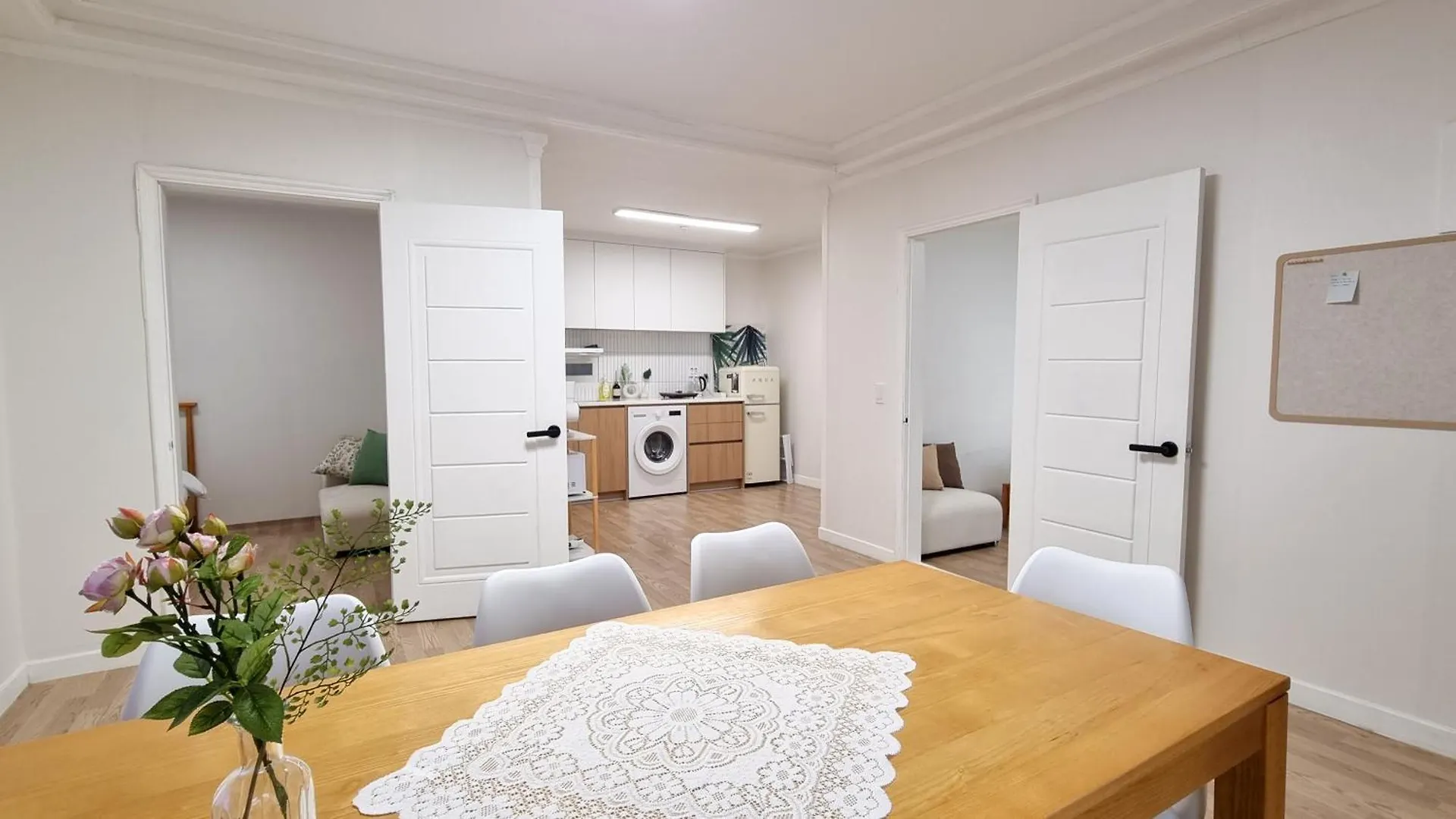 Guest house July & August, Hongdae, 3Min To Hapjeong Stn, 7 Guests Hotel Seoul South Korea